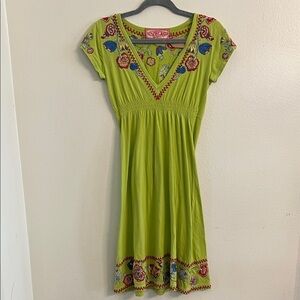 Johnny Was Lime V-Neck Short Sleeve Cotton Knit Dress with Floral Embroidery XS